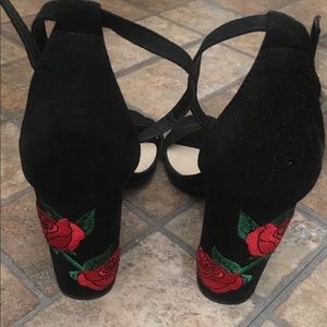 Rose detail heels